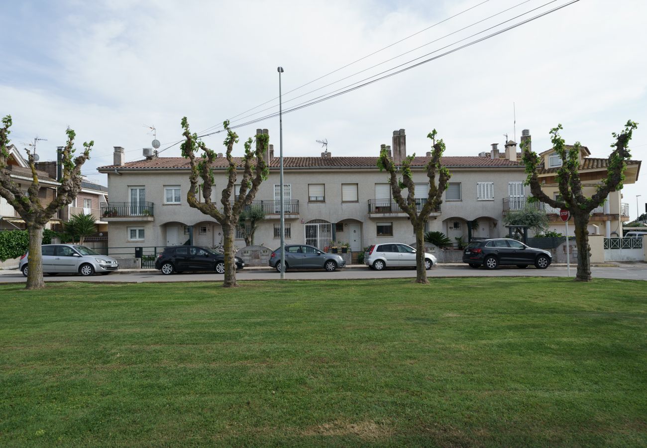 Casa adossada en Santa Susana - HomeHolidaysRentals Anglada - Costa Barcelona