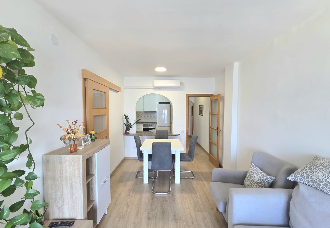 Apartament en Pineda de Mar - HomeHolidaysRentals Estrella - Costa Barcelona