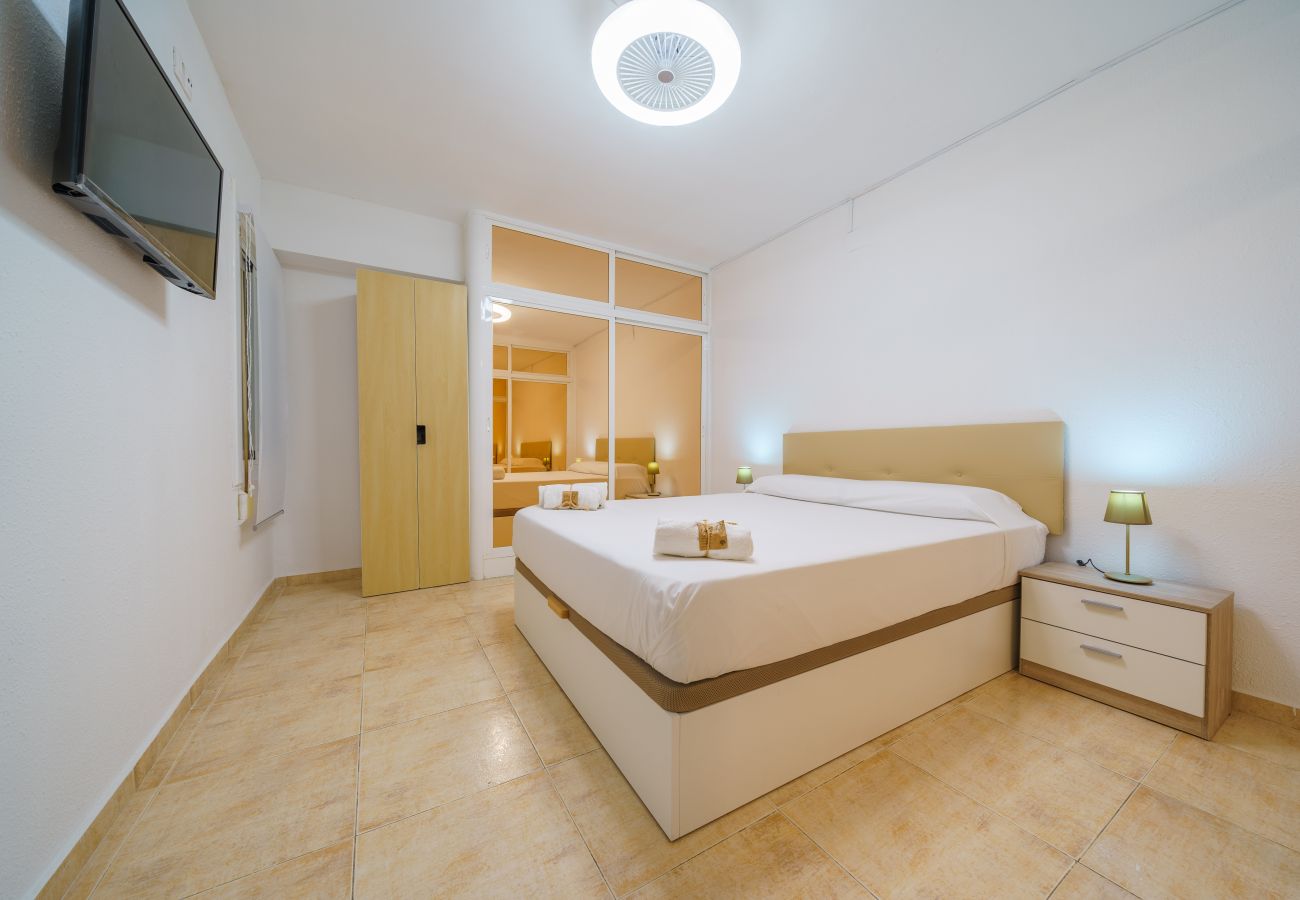Apartament en Pineda de Mar - HomeHolidaysRentals Anais - Costa Barcelona