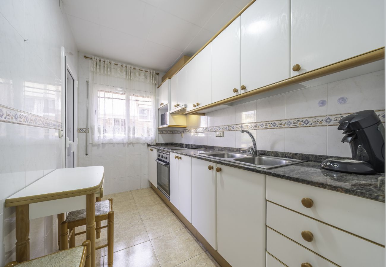 Apartament en Pineda de Mar - HomeHolidaysRentals Noa - Costa Barcelona