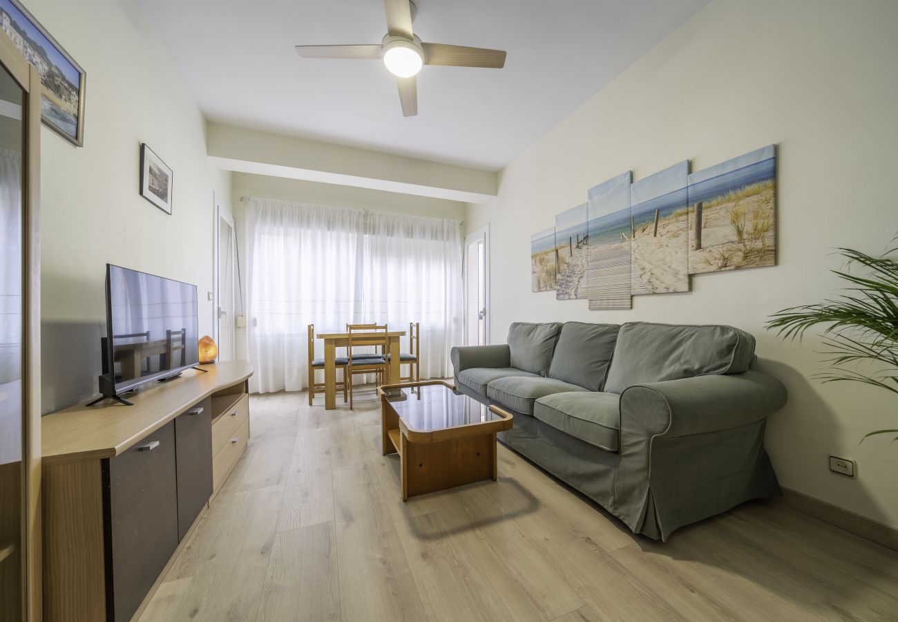 Apartament en Pineda de Mar - HomeHolidaysRentals Noa - Costa Barcelona