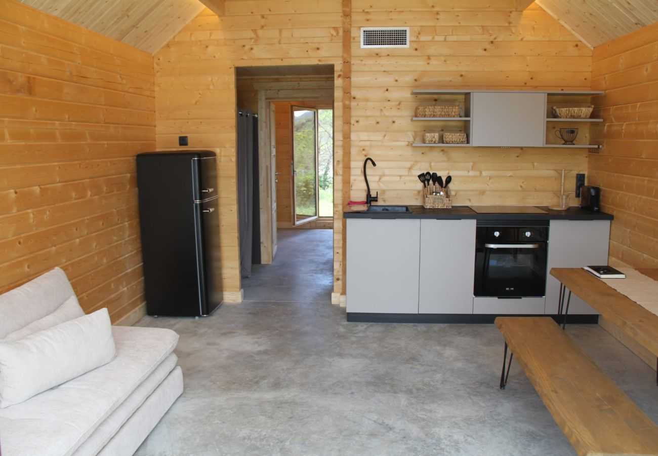 Casa adossada en Sant Cebrià de Vallalta - HomeHolidaysRentals Nature - Costa Barcelona