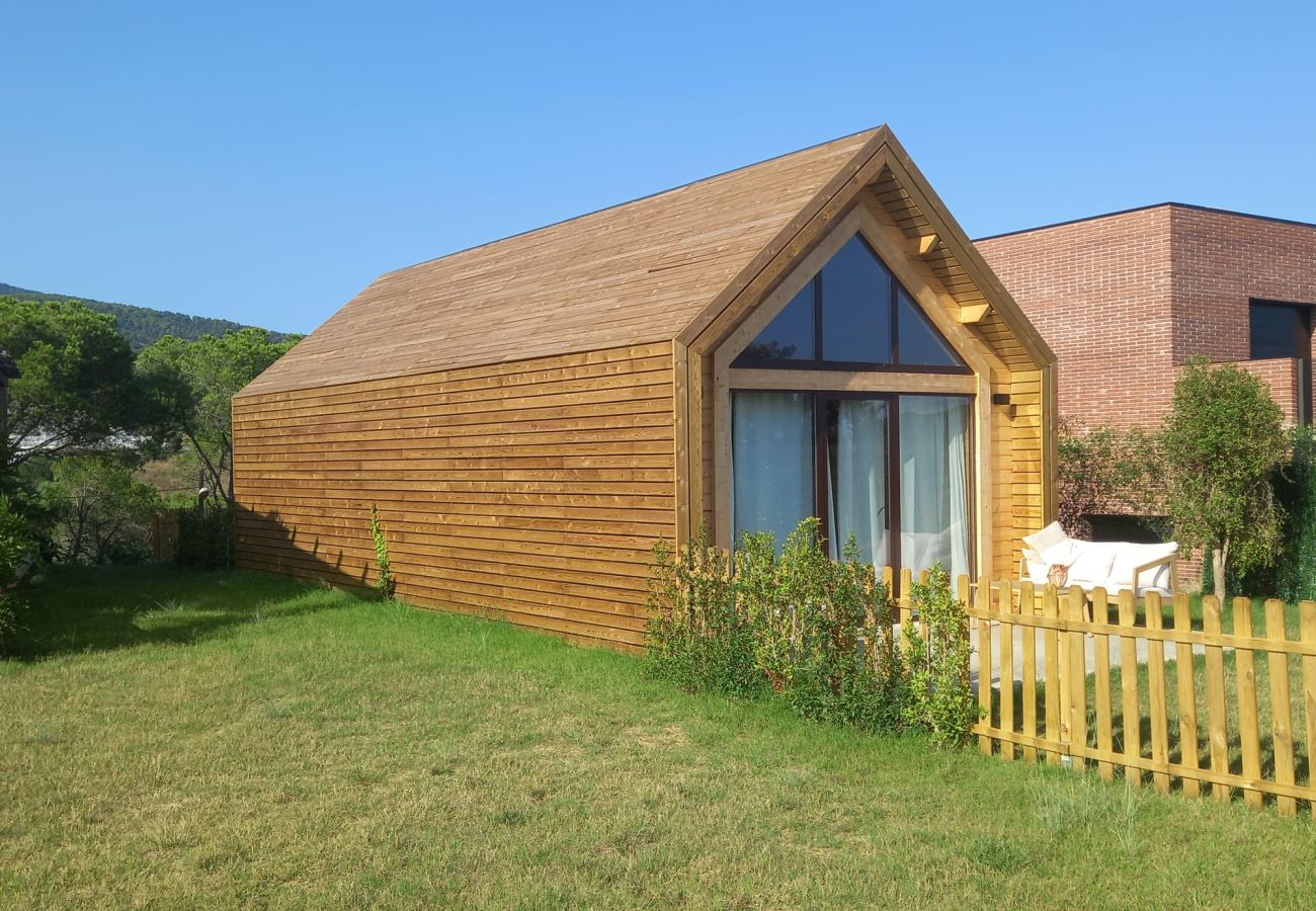Casa adossada en Sant Cebrià de Vallalta - HomeHolidaysRentals Nature - Costa Barcelona