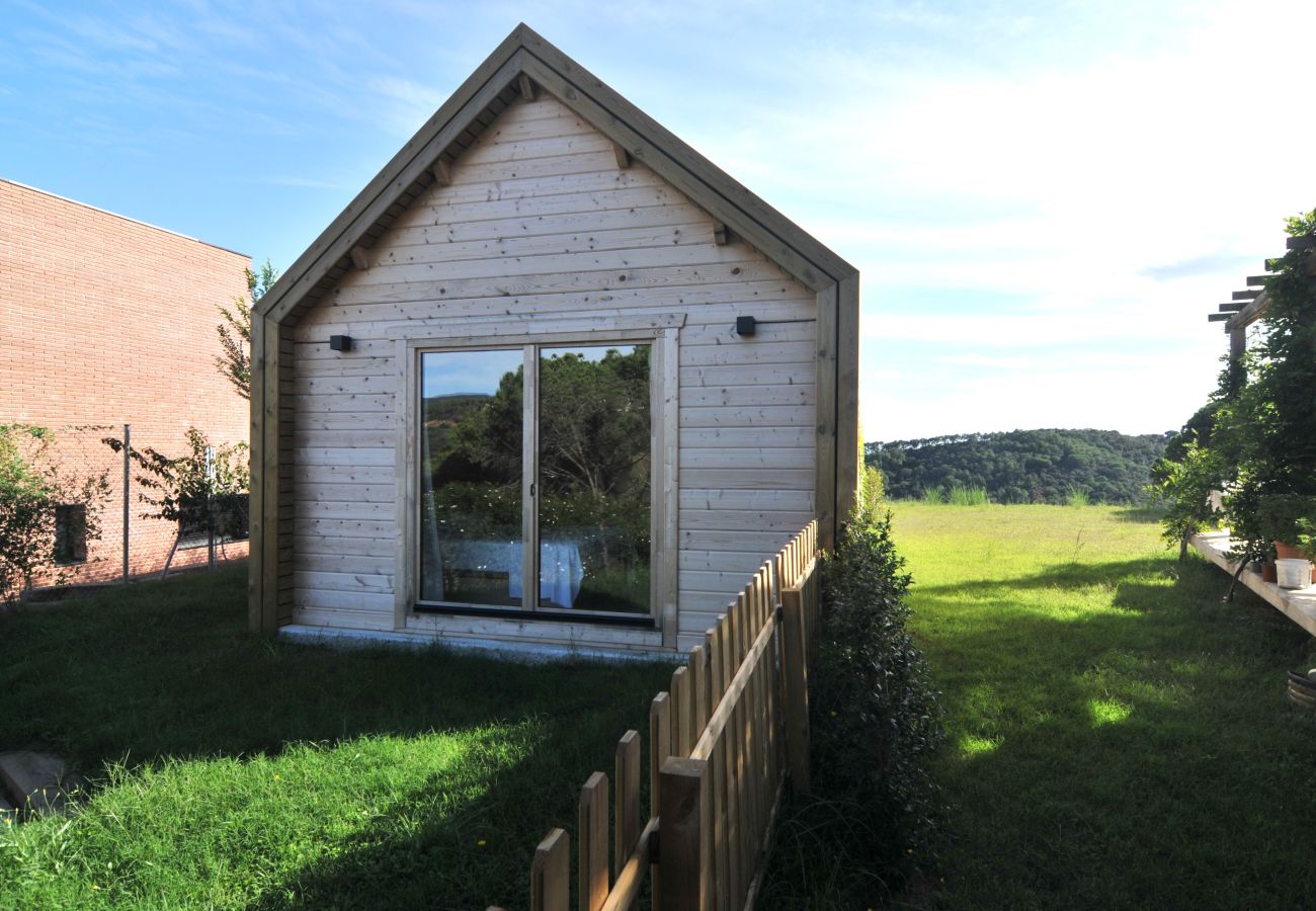 Casa adossada en Sant Cebrià de Vallalta - HomeHolidaysRentals Nature - Costa Barcelona