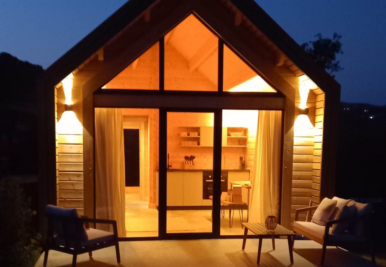 Casa adossada en Sant Cebrià de Vallalta - HomeHolidaysRentals Nature - Costa Barcelona
