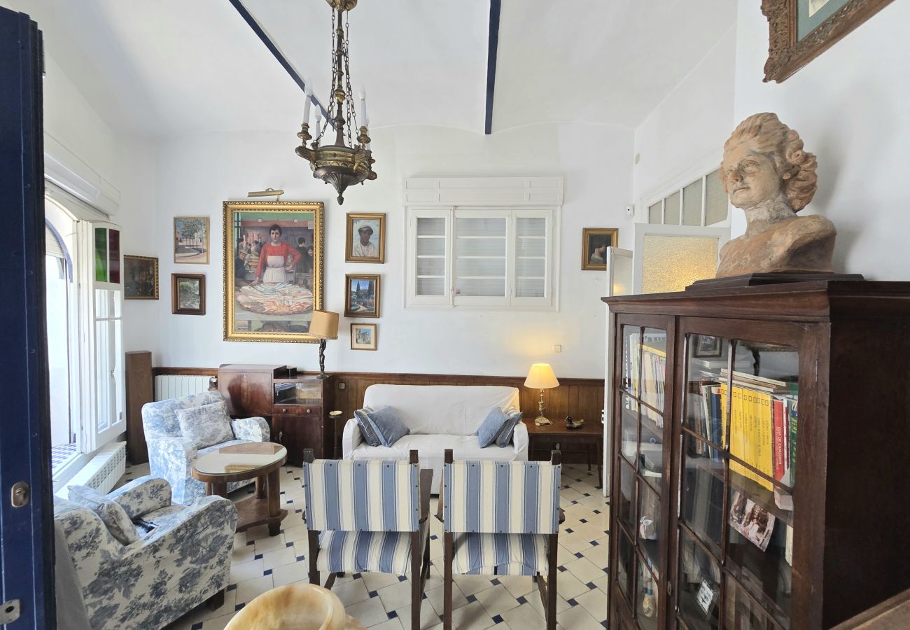 Casa adossada en Sant Pol de Mar - HomeHolidaysRentals  Villa Mediterranea- Costa Bar