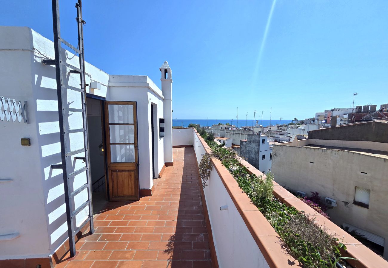 Casa adossada en Sant Pol de Mar - HomeHolidaysRentals  Villa Mediterranea- Costa Bar