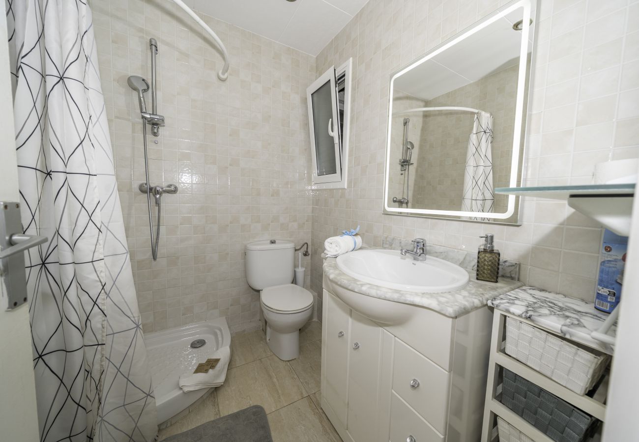 Apartament en Pineda de Mar - HomeHolidaysRentals Olai - Costa Barcelona