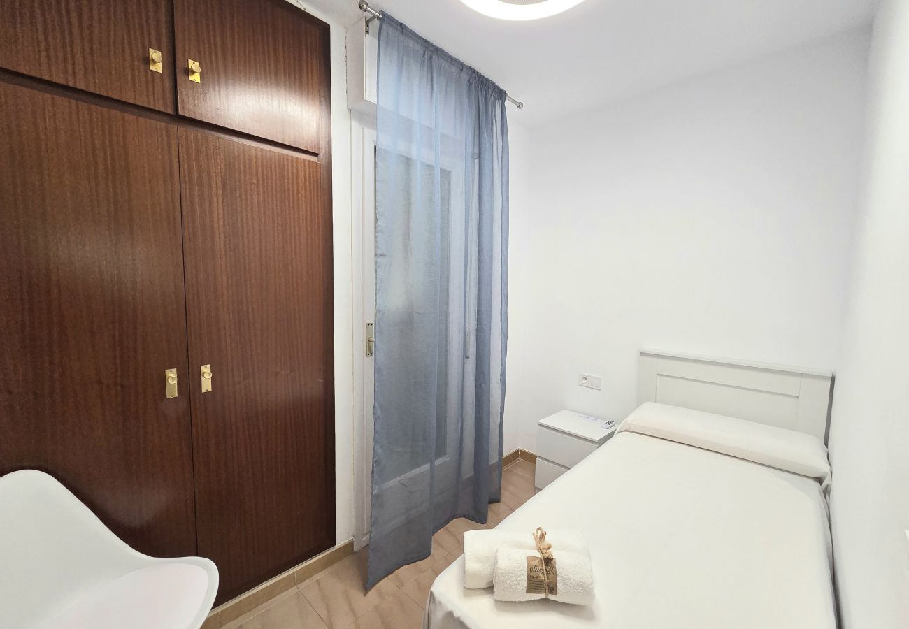 Apartament en Pineda de Mar - HomeHolidaysRentals Luka - Costa Barcelona