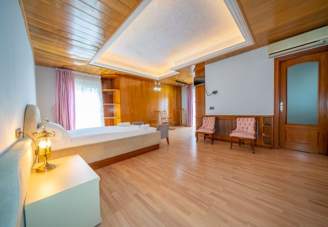 Apartment in Malgrat de Mar - HomeHolidaysRentals Malgrat Mar - Costa Barcelo