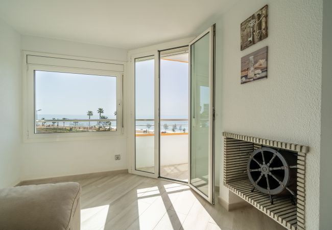 Apartment in Pineda de Mar - HomeHolidaysRentals Taurus - Costa Barcelona