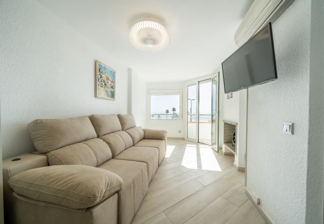 Apartment in Pineda de Mar - HomeHolidaysRentals Taurus - Costa Barcelona
