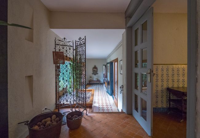 Villa in Cabrils - HomeHolidaysRentals Acuarela - Costa Barcelona