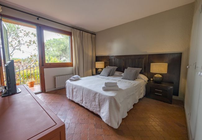 Villa in Cabrils - HomeHolidaysRentals Acuarela - Costa Barcelona