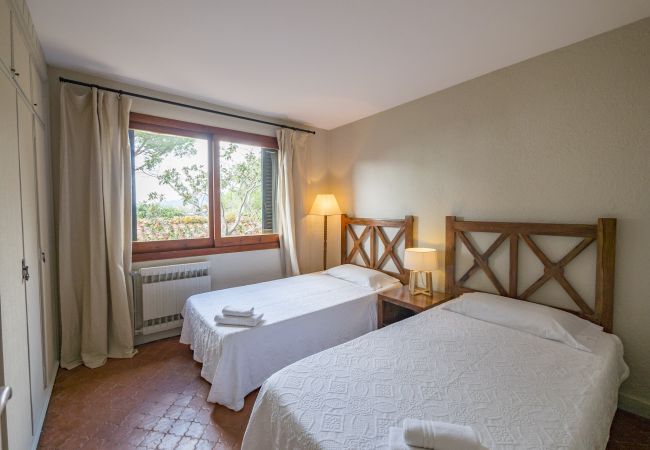 Villa in Cabrils - HomeHolidaysRentals Acuarela - Costa Barcelona