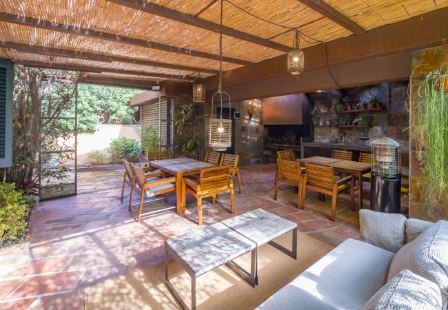 Villa in Cabrils - HomeHolidaysRentals Acuarela - Costa Barcelona