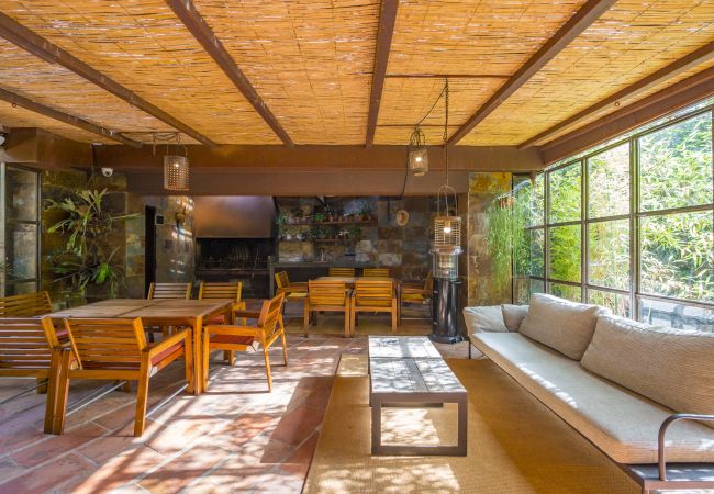 Villa in Cabrils - HomeHolidaysRentals Acuarela - Costa Barcelona