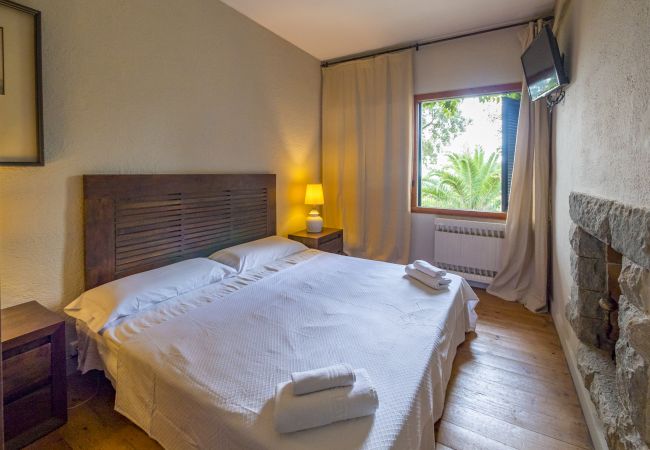 Villa in Cabrils - HomeHolidaysRentals Acuarela - Costa Barcelona