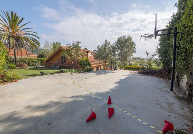 Villa in Santa Susana - HomeHolidaysRentals Albi - Costa Barcelona