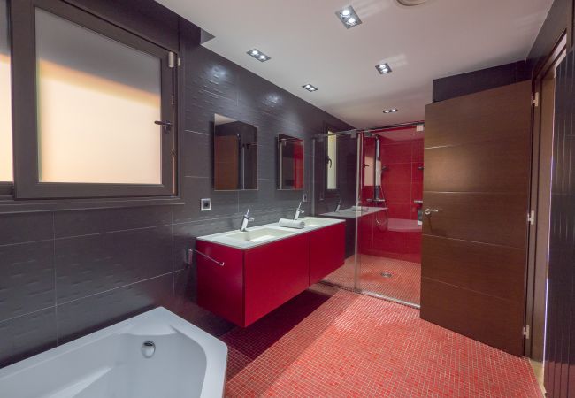 Villa in Santa Susana - HomeHolidaysRentals Albi - Costa Barcelona