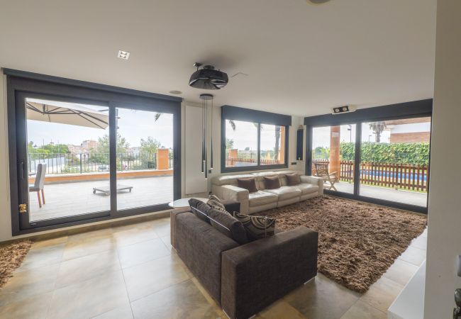 Villa in Santa Susana - HomeHolidaysRentals Albi - Costa Barcelona