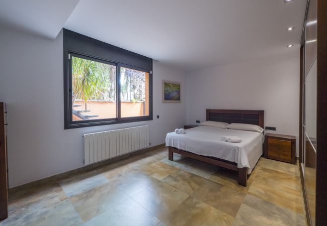Villa in Santa Susana - HomeHolidaysRentals Albi - Costa Barcelona