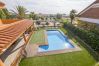 Villa in Santa Susana - HomeHolidaysRentals Albi - Costa Barcelona