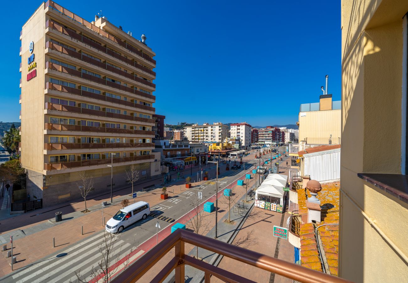 Apartment in Calella - HomeHolidaysRentals Elodie - Costa Barcelona
