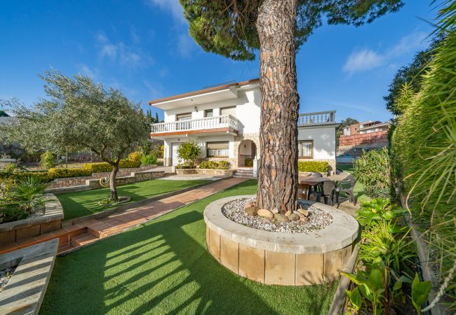 House in Palafolls - HomeHolidaysRentals Arenal - Costa Barcelona