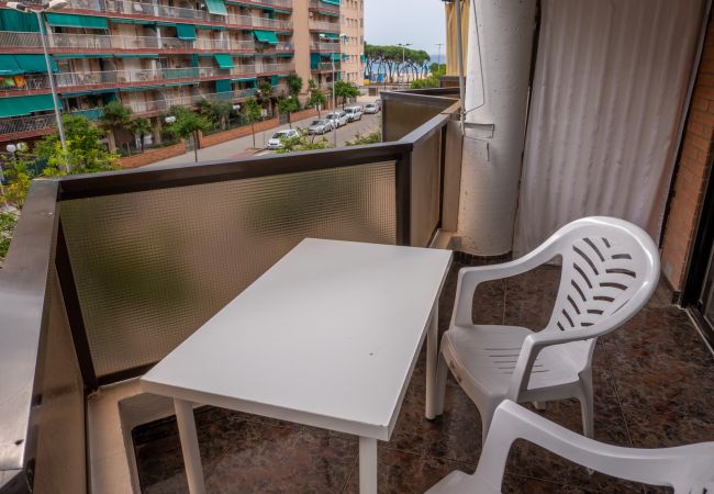 Apartment in Malgrat de Mar - HomeHolidaysRentals Brizna -Costa Barcelona