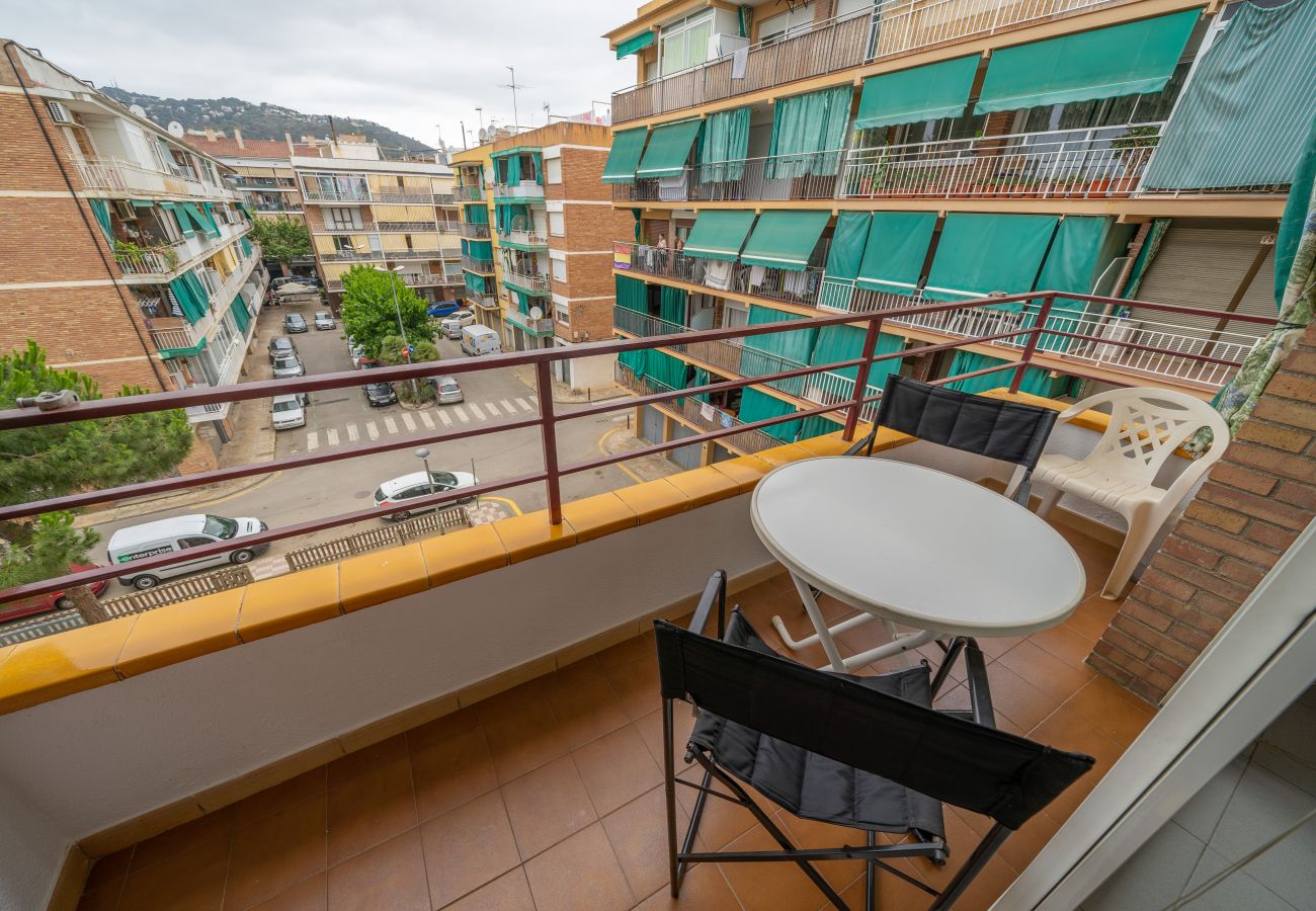 Apartment in Pineda de Mar - HomeHolidaysRentals Margot - Costa Barcelona