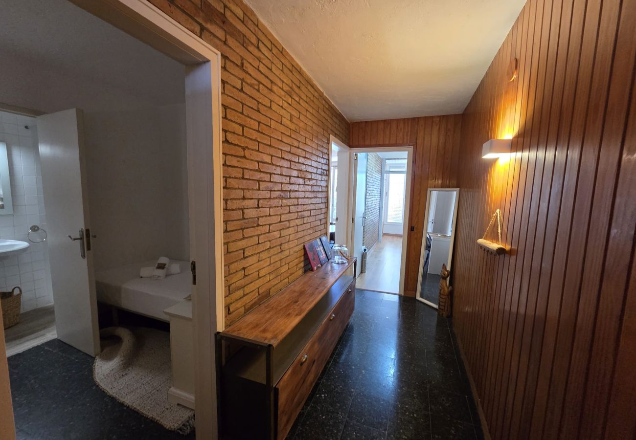 Appartement à Malgrat de Mar - HomeHolidaysRentals Miracel - Costa Barcelona