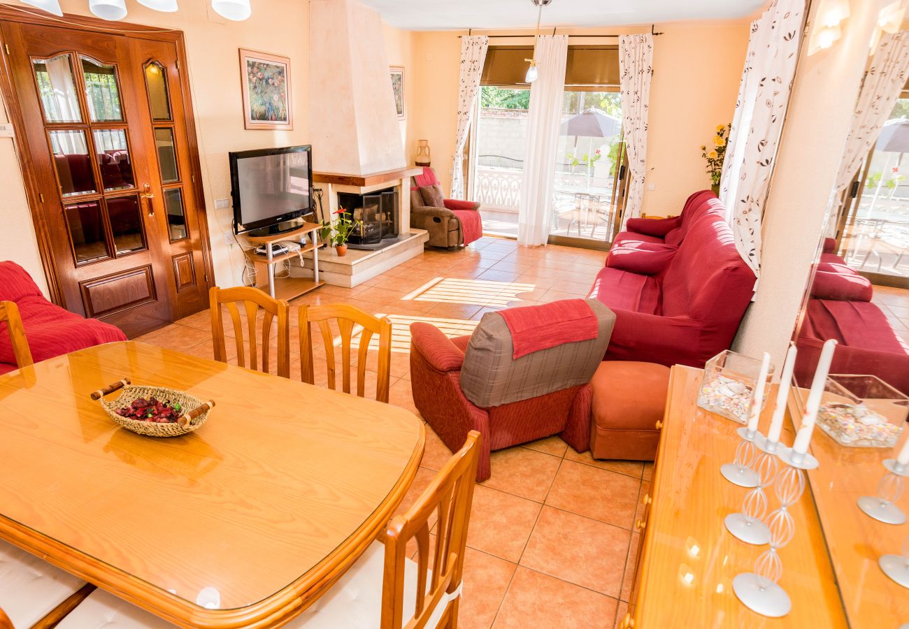 Villa à Tordera - HomeHolidaysRentals Corts - Costa Barcelona