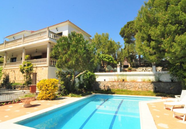 Villa à Santa Susana - HomeHolidaysRentals Bridney - Costa Barcelona