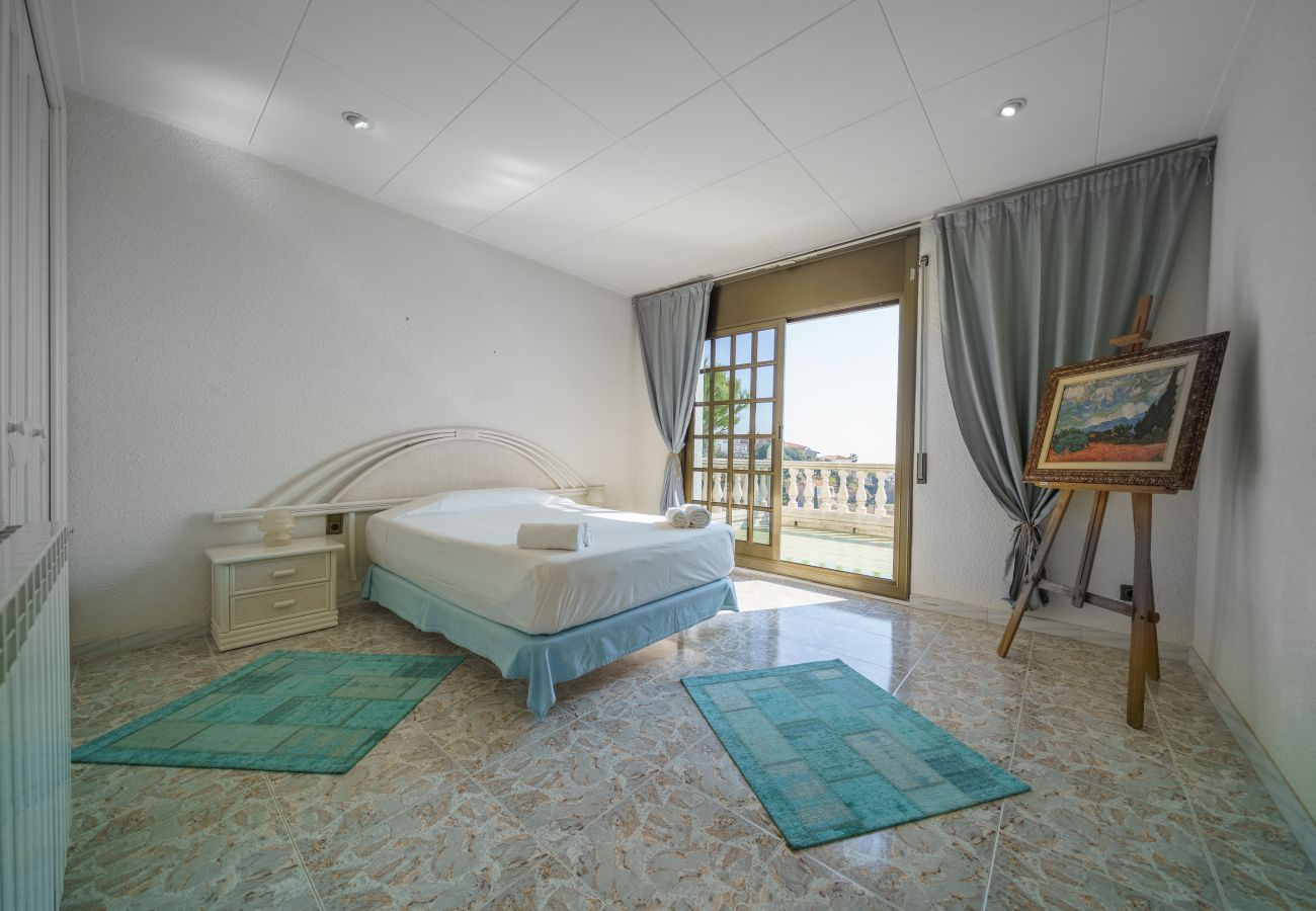 Villa à Santa Susana - HomeHolidaysRentals Bridney - Costa Barcelona