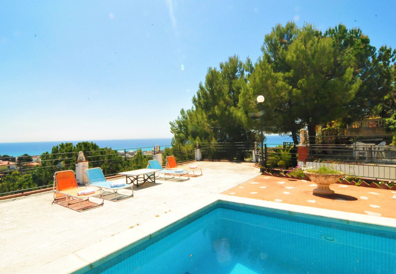 Villa à Santa Susana - HomeHolidaysRentals Bridney - Costa Barcelona