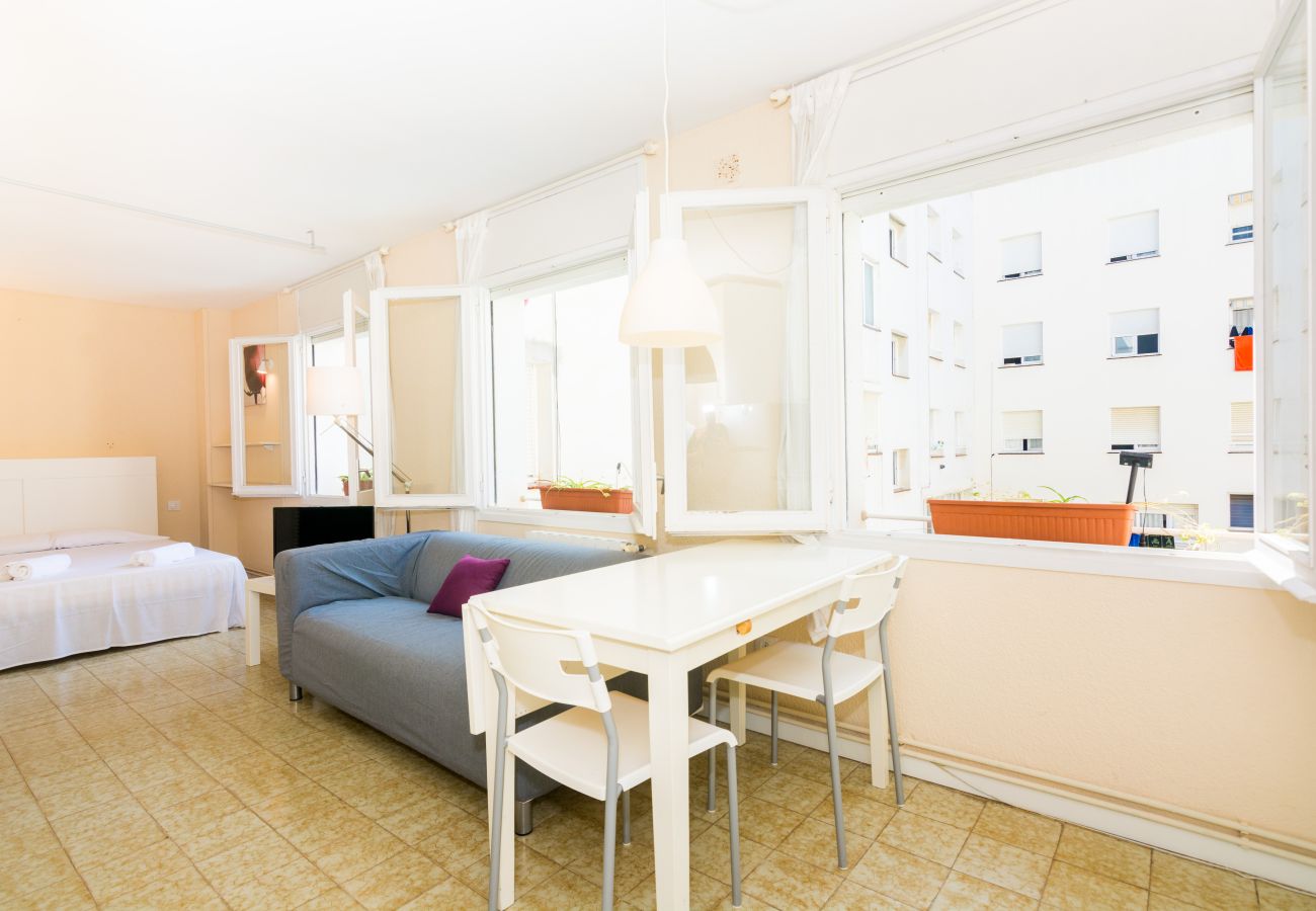 Studio à Pineda de Mar - HomeHolidaysRentals Olimpia - Costa Barcelona