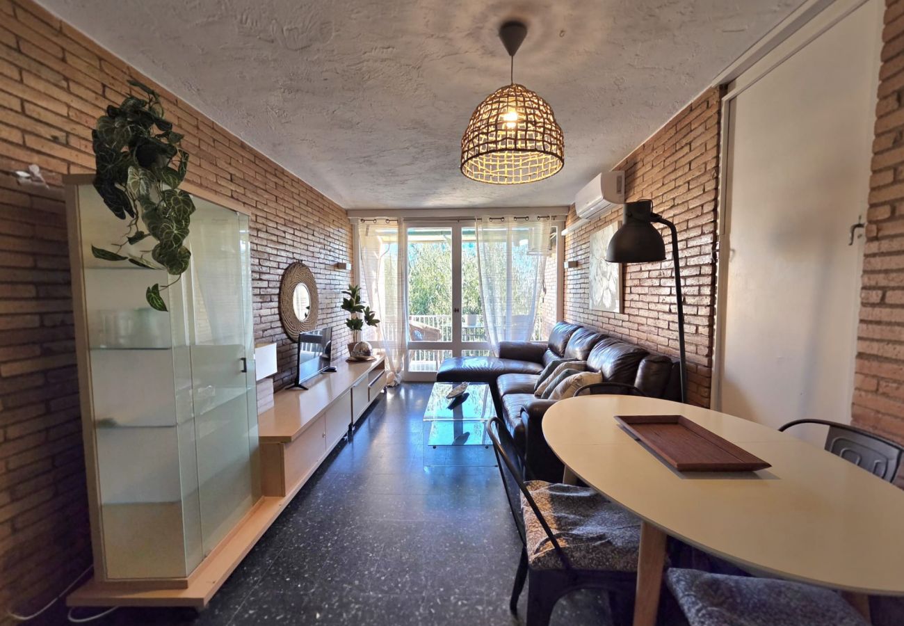 Apartment in Malgrat de Mar - HomeHolidaysRentals Miracel - Costa Barcelona