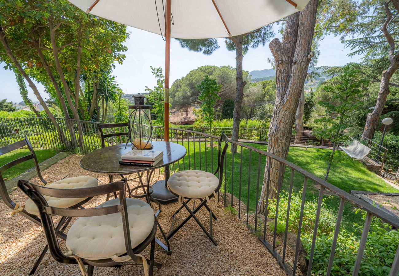 Villa in Cabrils - HomeHolidaysRentals Acuarela - Costa Barcelona