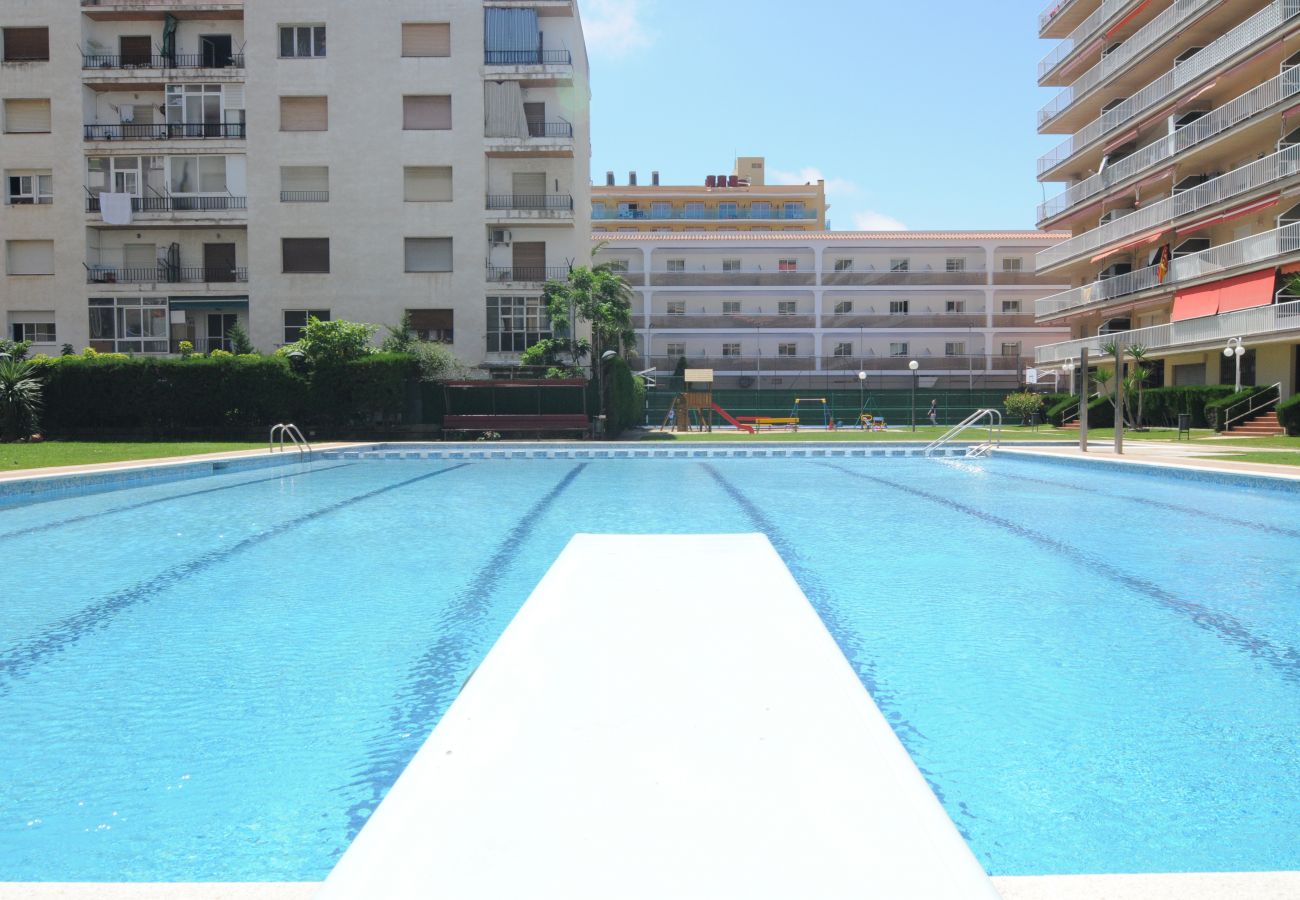 Apartment in Malgrat de Mar - HomeHolidaysRentals Lorraine- Costa Barcelona