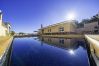 Villa in Sant Cebrià de Vallalta - HomeHolidaysRentals Aube - Costa Barcelona Villa in Sant Cebrià de Vallalta - HomeHolidaysRentals Aube - Costa Barcelona