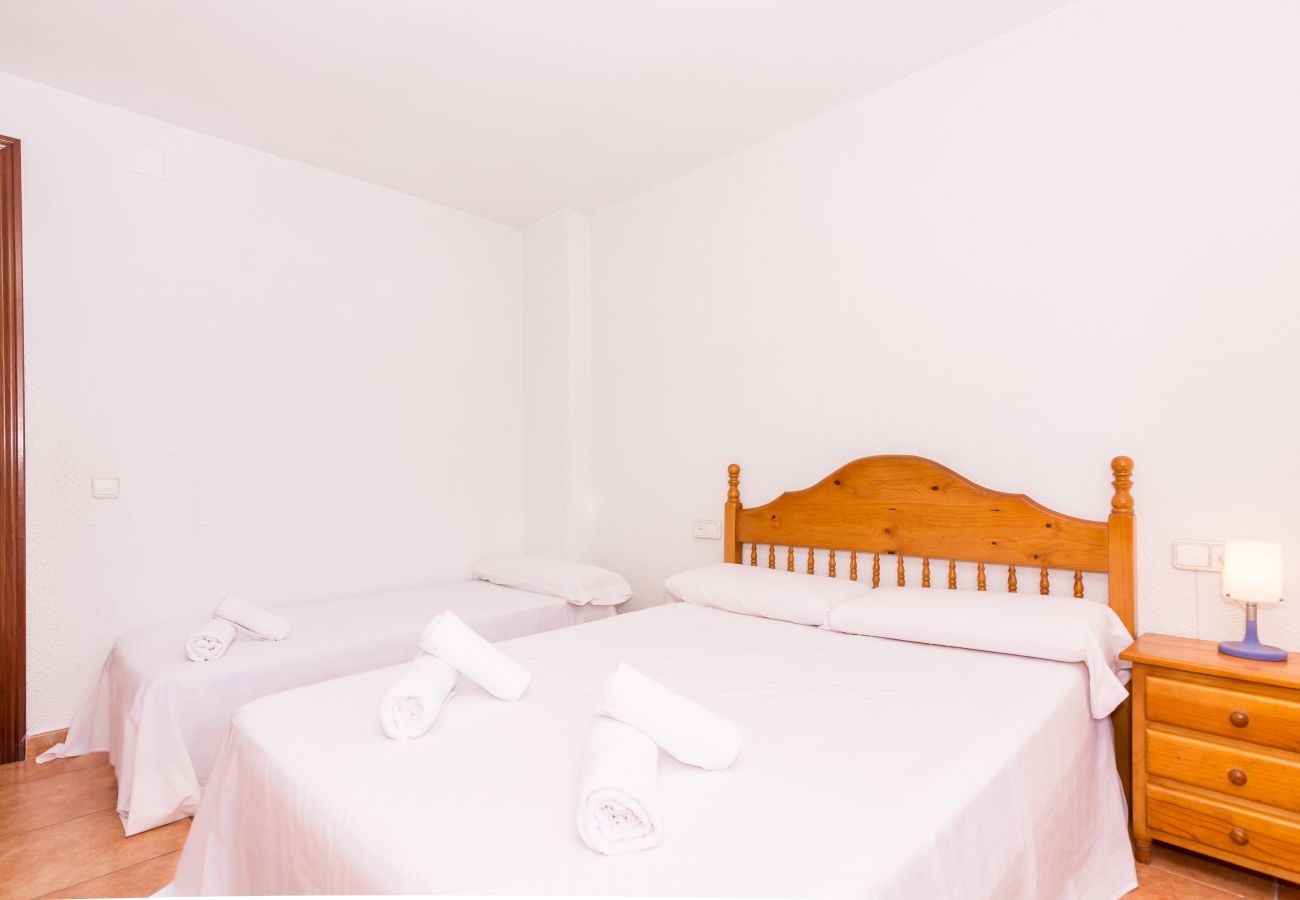 Villa in Tordera - HomeHolidaysRentals Corts - Costa Barcelona