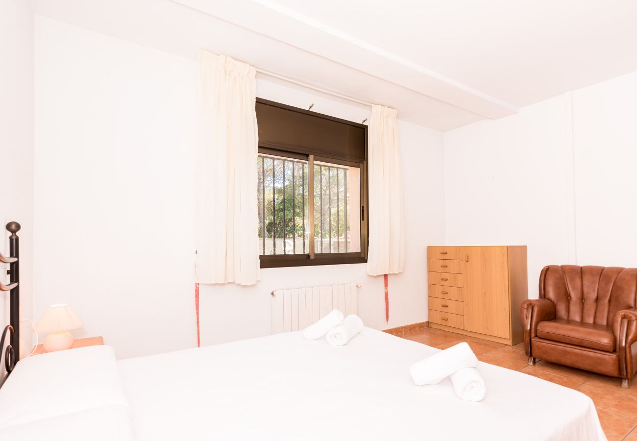 Villa in Tordera - HomeHolidaysRentals Corts - Costa Barcelona