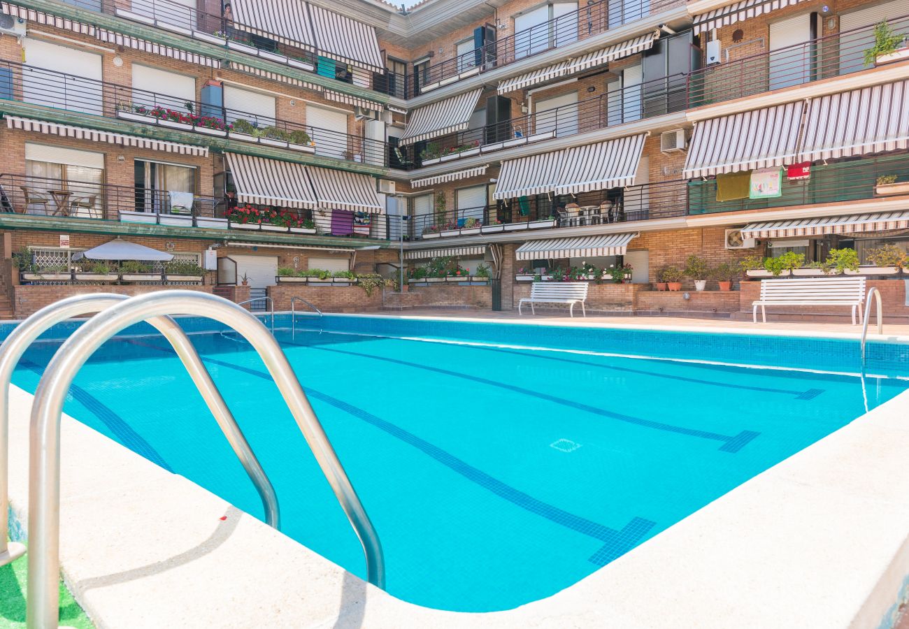 Apartment in Pineda de Mar - HomeHolidaysRentals Frida - Costa Barcelona
