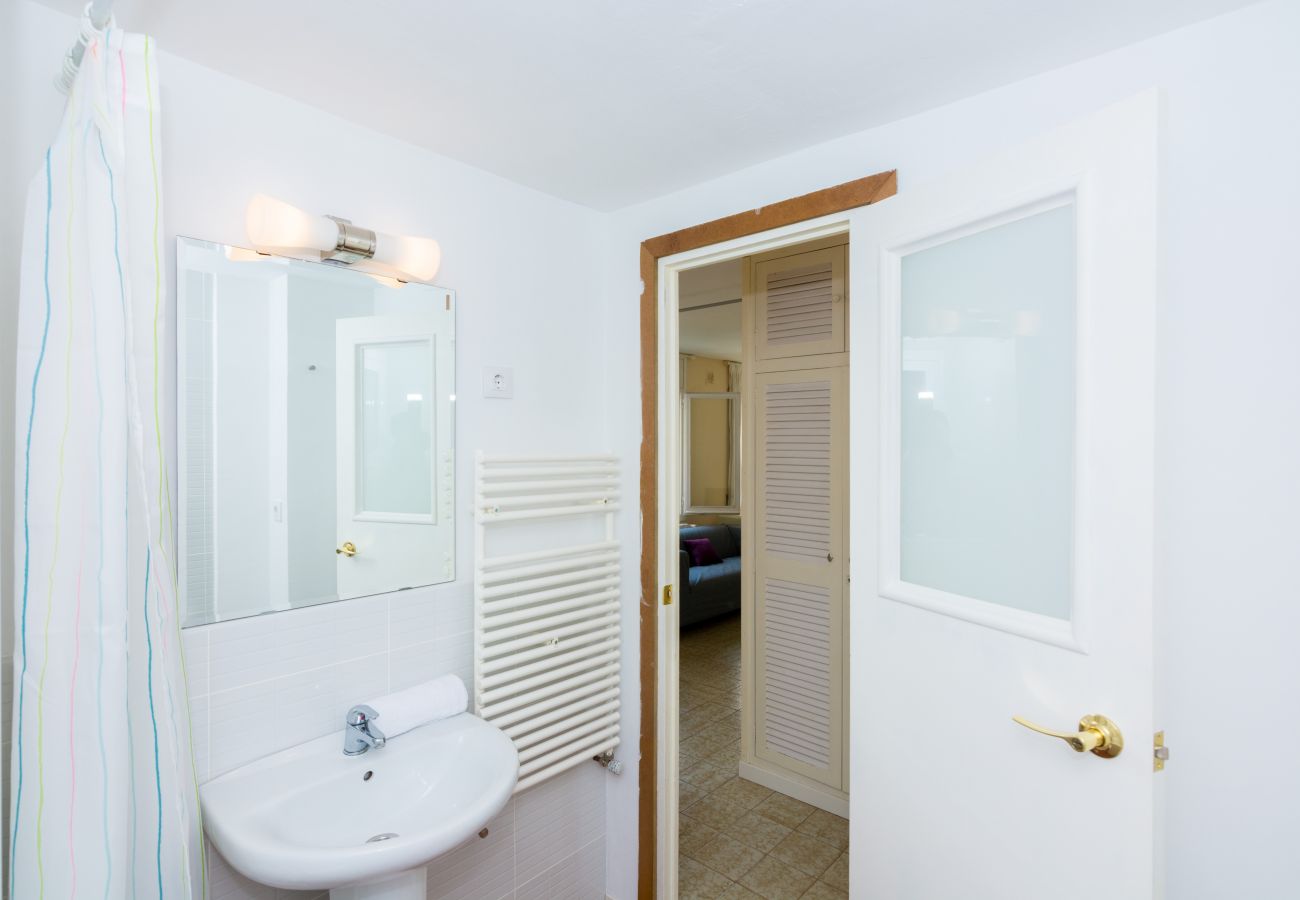 Studio in Pineda de Mar - HomeHolidaysRentals Diana - Costa Barcelona