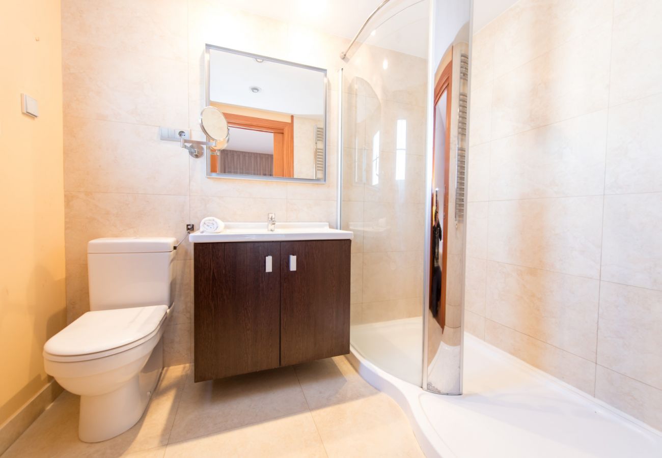 Townhouse in Pineda de Mar - HomeHolidaysRentals Royal - Costa Barcelona