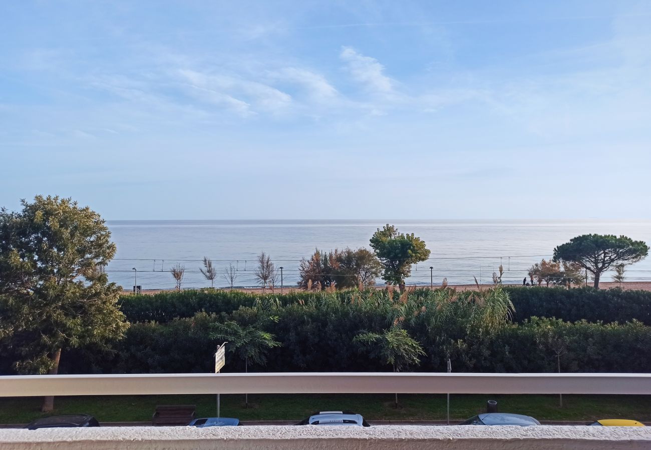 Apartment in Pineda de Mar - HomeHolidaysRentals Marella - Costa Barcelona