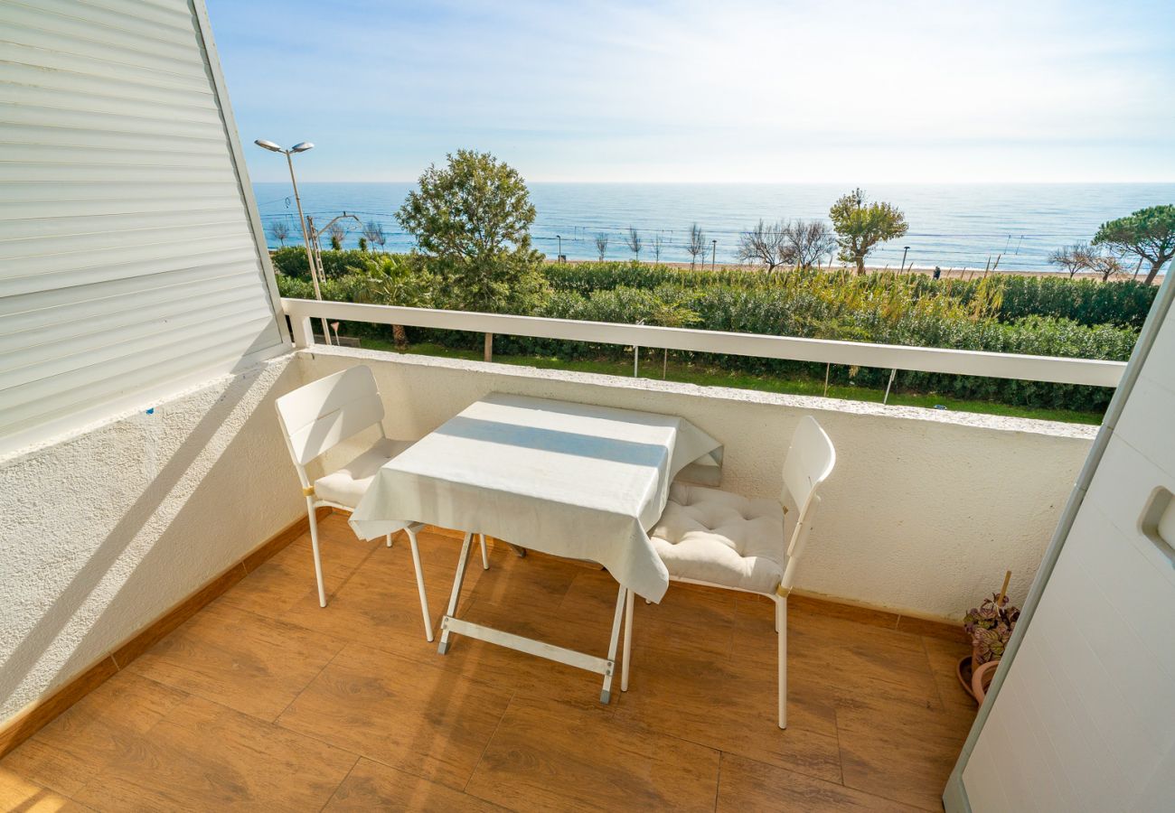 Apartment in Pineda de Mar - HomeHolidaysRentals Marella - Costa Barcelona
