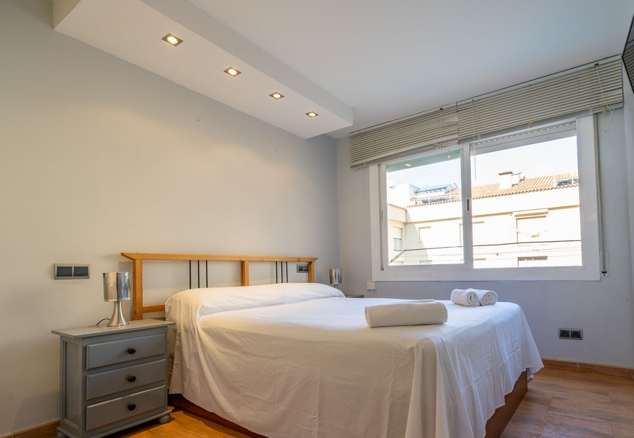 Apartment in Pineda de Mar - HomeHolidaysRentals Marella - Costa Barcelona