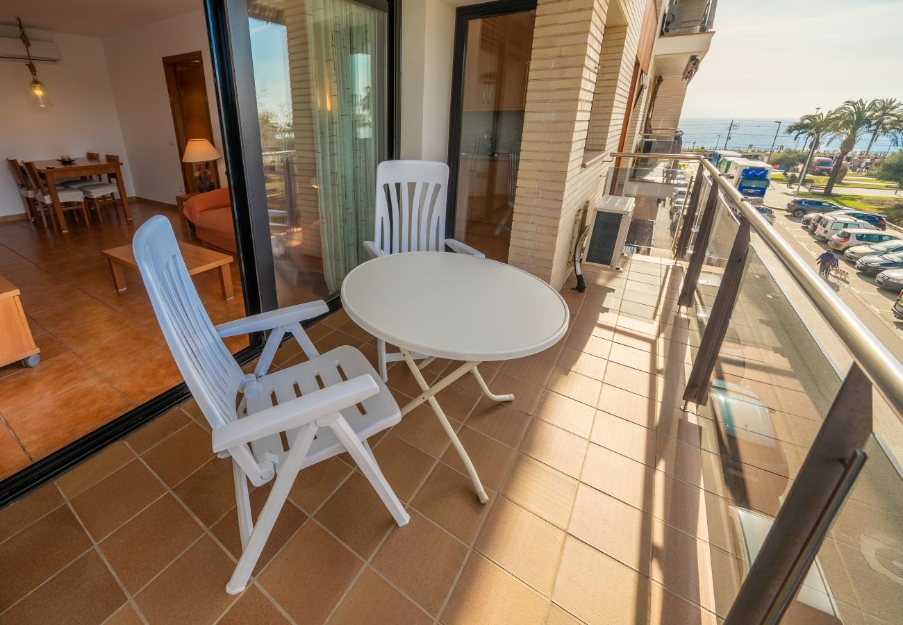Apartment in Pineda de Mar - HomeHolidaysRentals Adara - Costa Barcelona